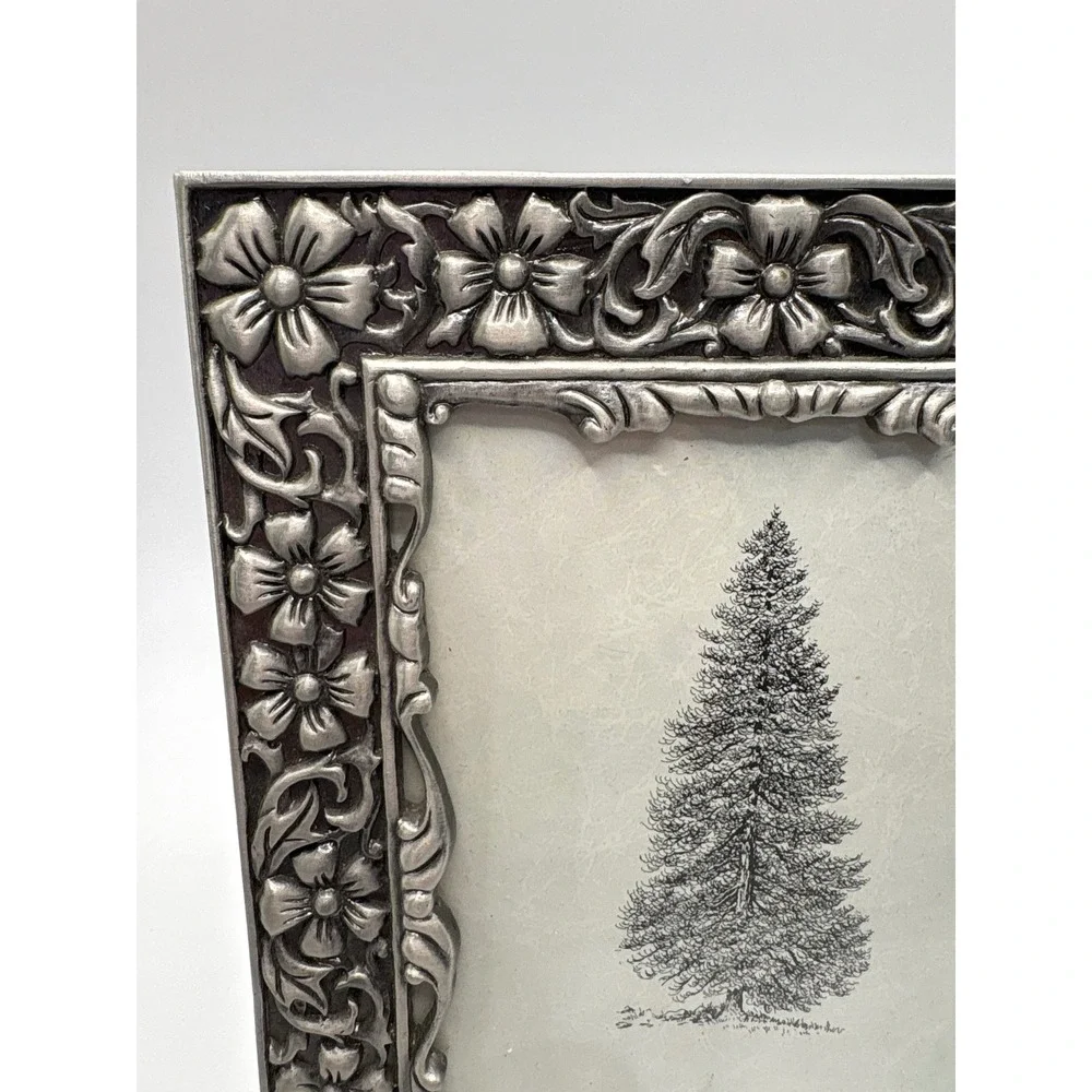 Floral Pewter Picture Frame 4x6 Ornate Victorian Scrollwork Silver Tone Vintage